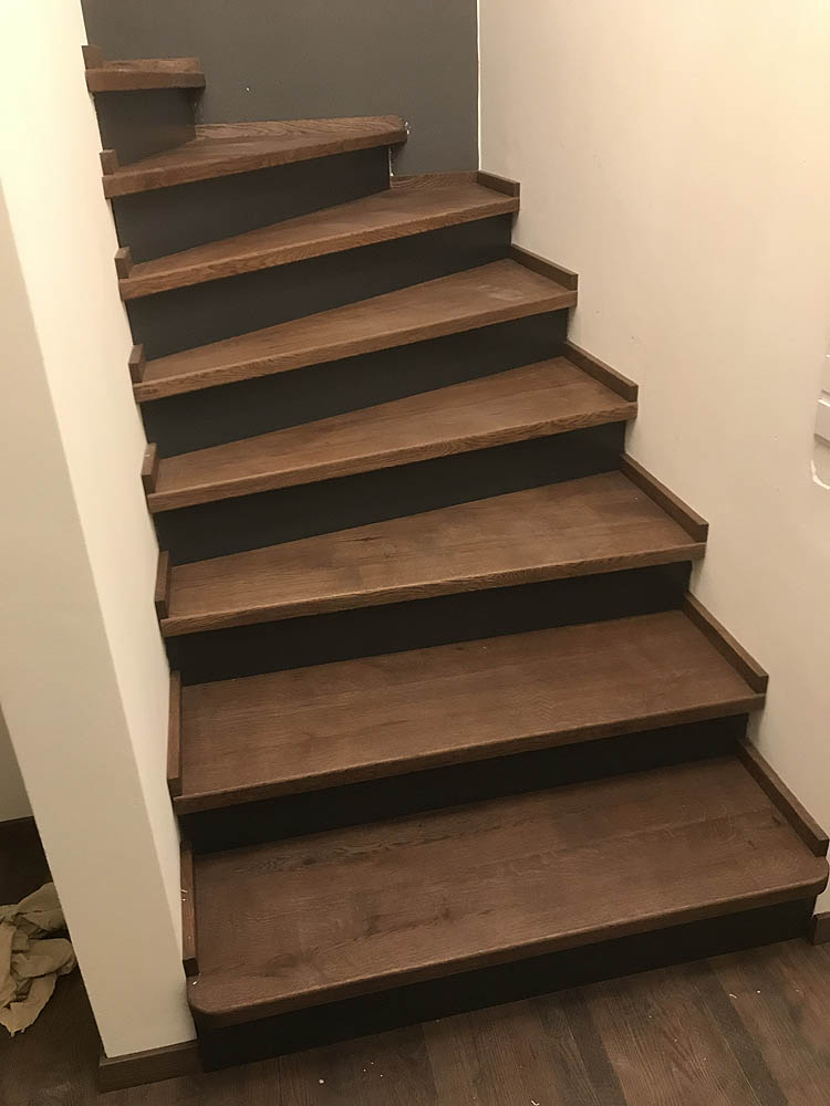 kuschelwagen-Treppen-Zirbenholz-5.jpg