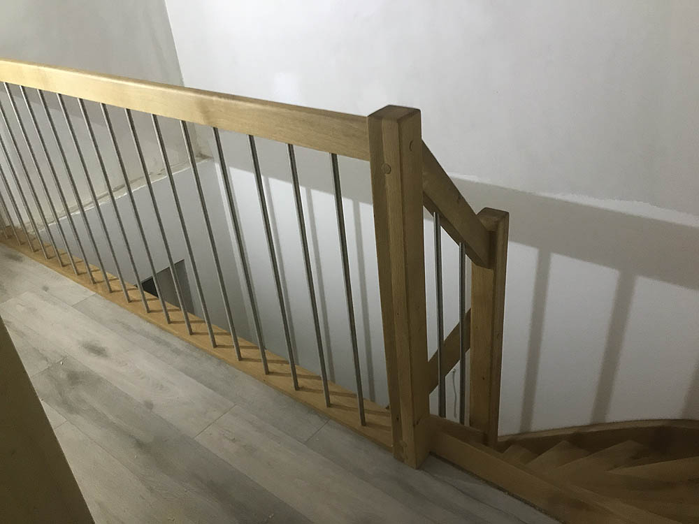 kuschelwagen-Treppen-Zirbenholz-8.jpg